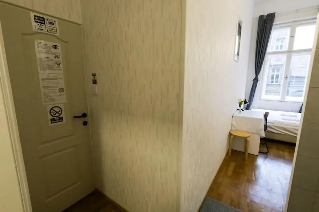 Pest-Port Private Apartment Room-5 Budapest